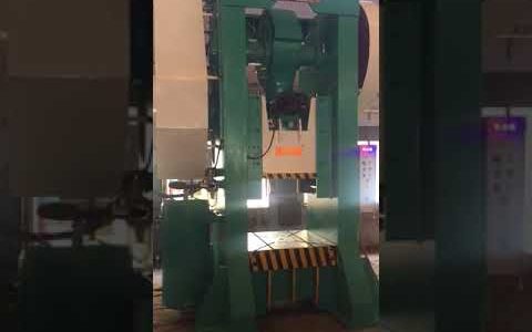 hqdefault[1]
